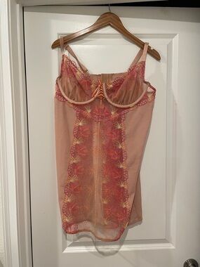 Torrid Floral Embroidered Lingerie Slip size 1x